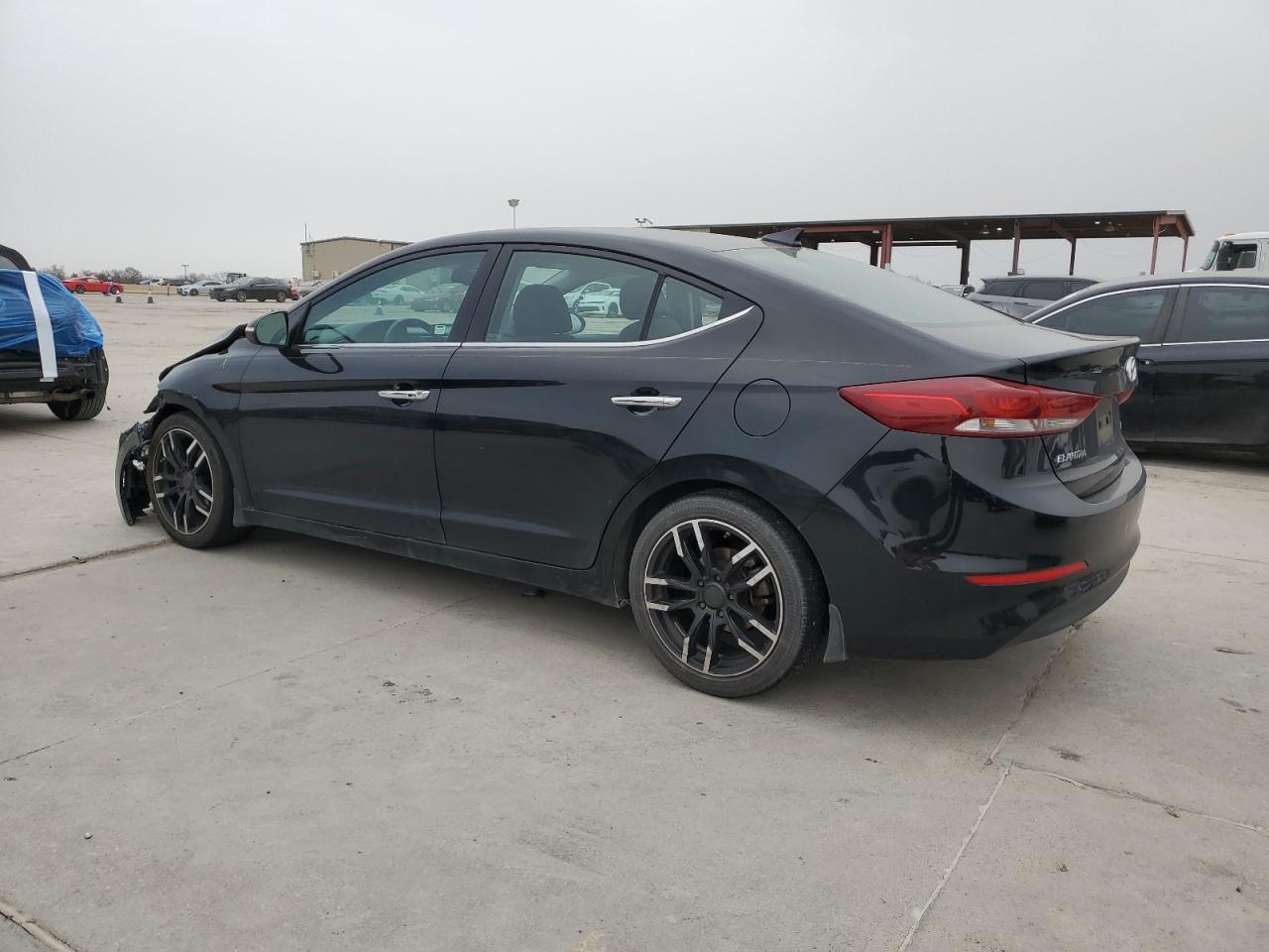 2017 Hyundai Elantra - Image 2