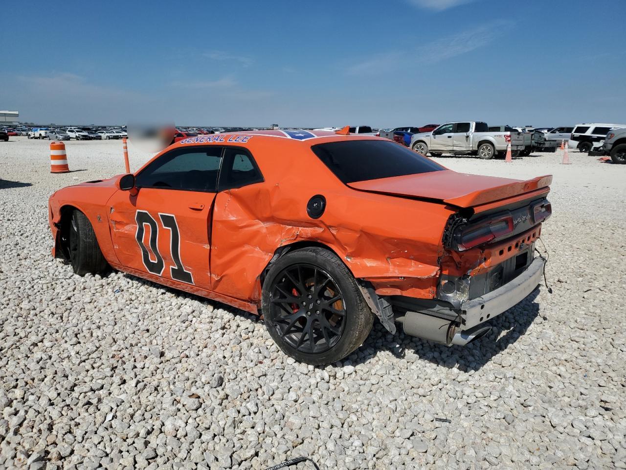 2019 Dodge Challenger - Image 2