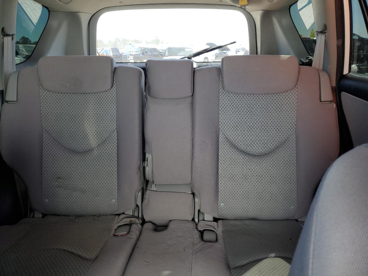2006 Toyota RAV 4 - Image 10