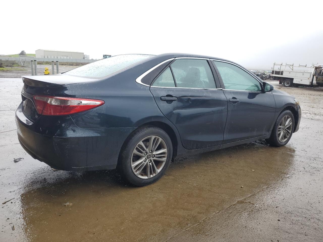 2016 Toyota Camry - Image 3