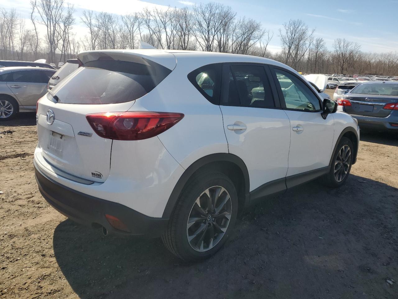 2016 Mazda CX-5 - Image 3