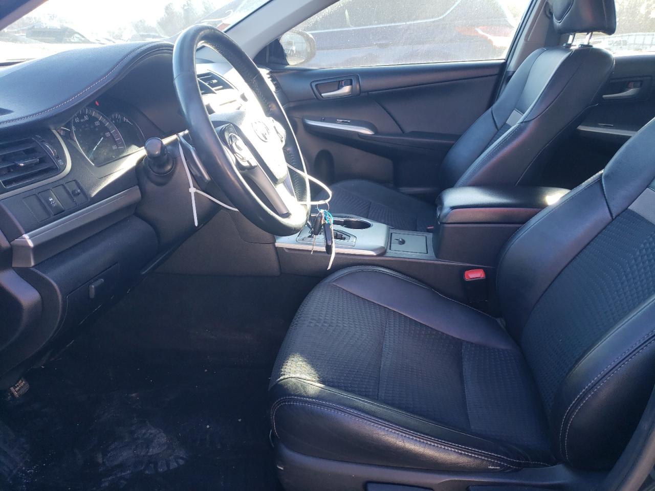 2014 Toyota Camry - Image 7