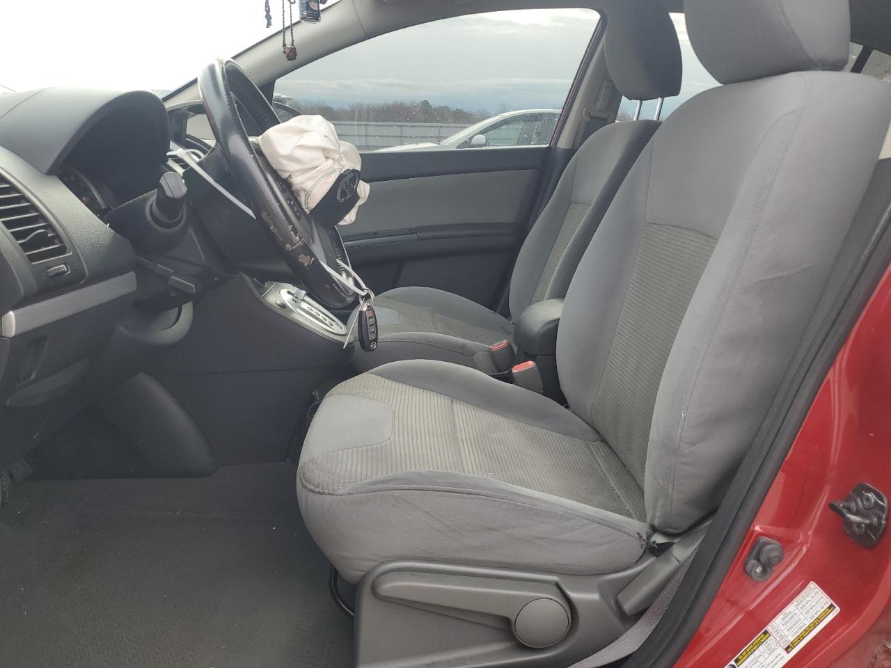 2010 Nissan Sentra - Image 7