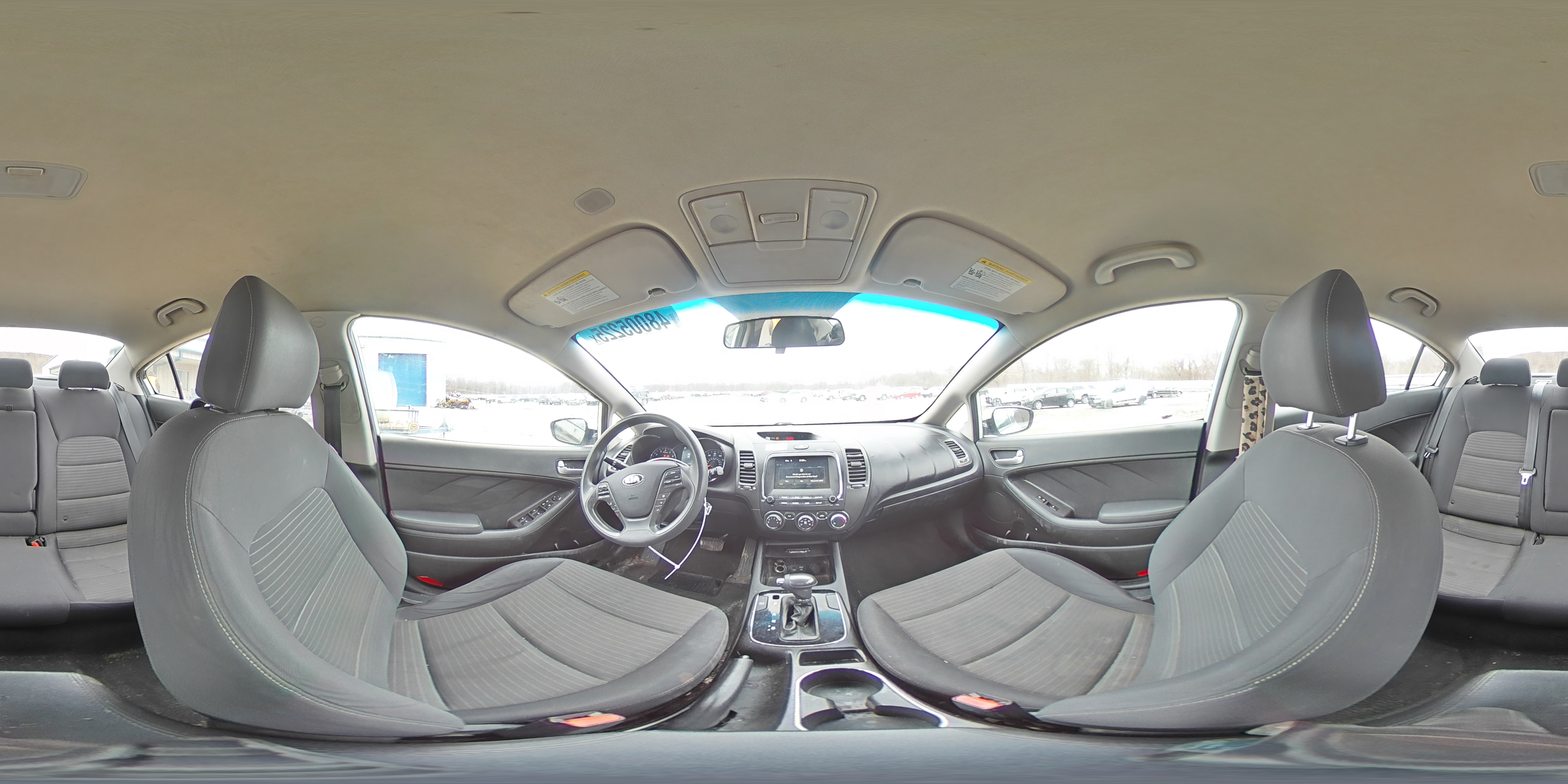 2018 Kia Forte - Image 15