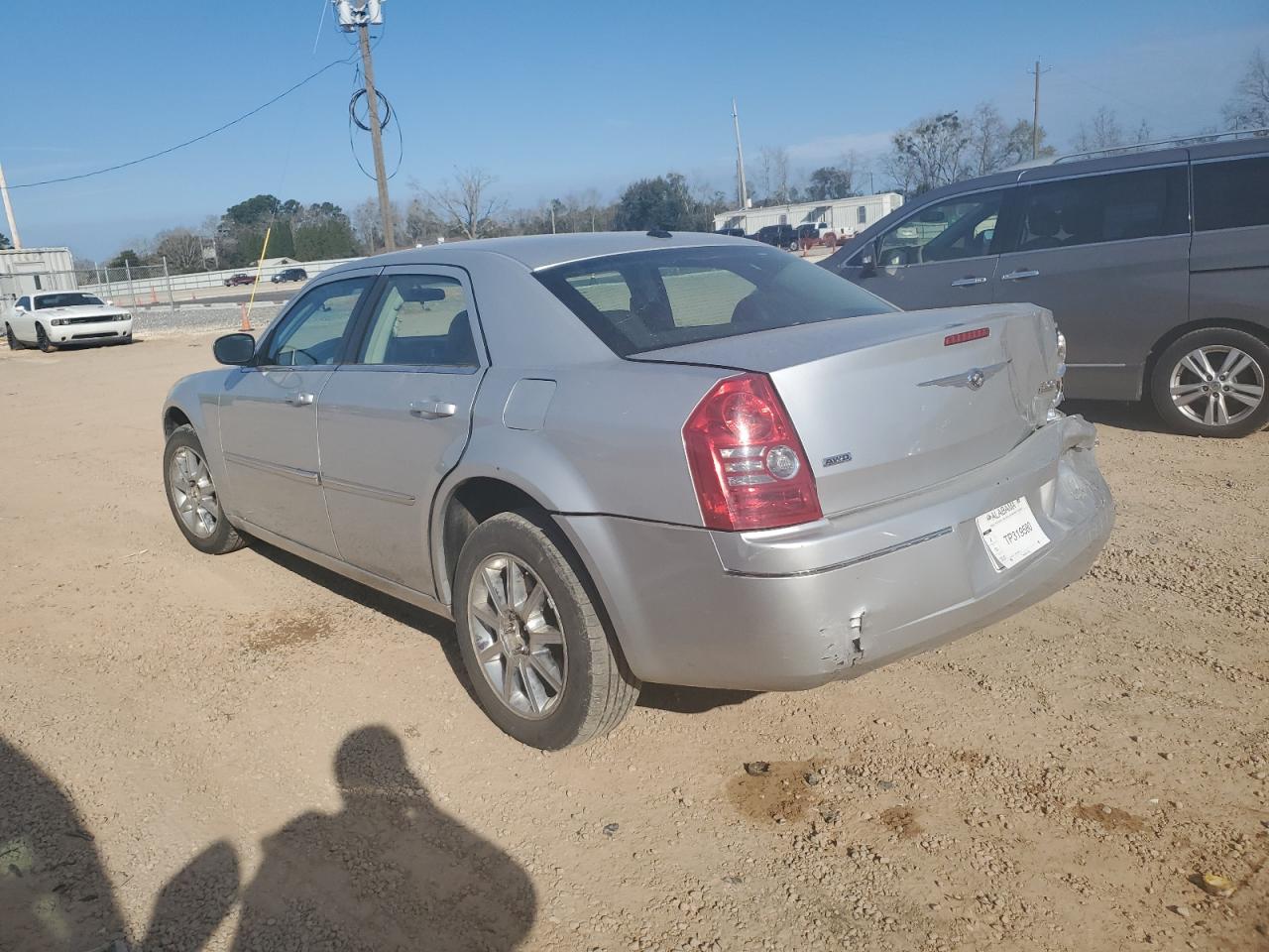 2009 Chrysler 300 - Image 2