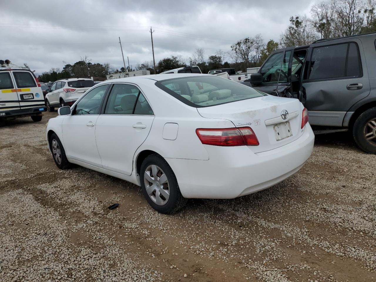2007 Toyota Camry - Image 2