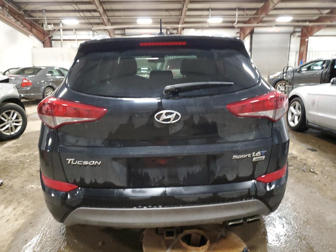 2016 Hyundai Tucson - Image 6