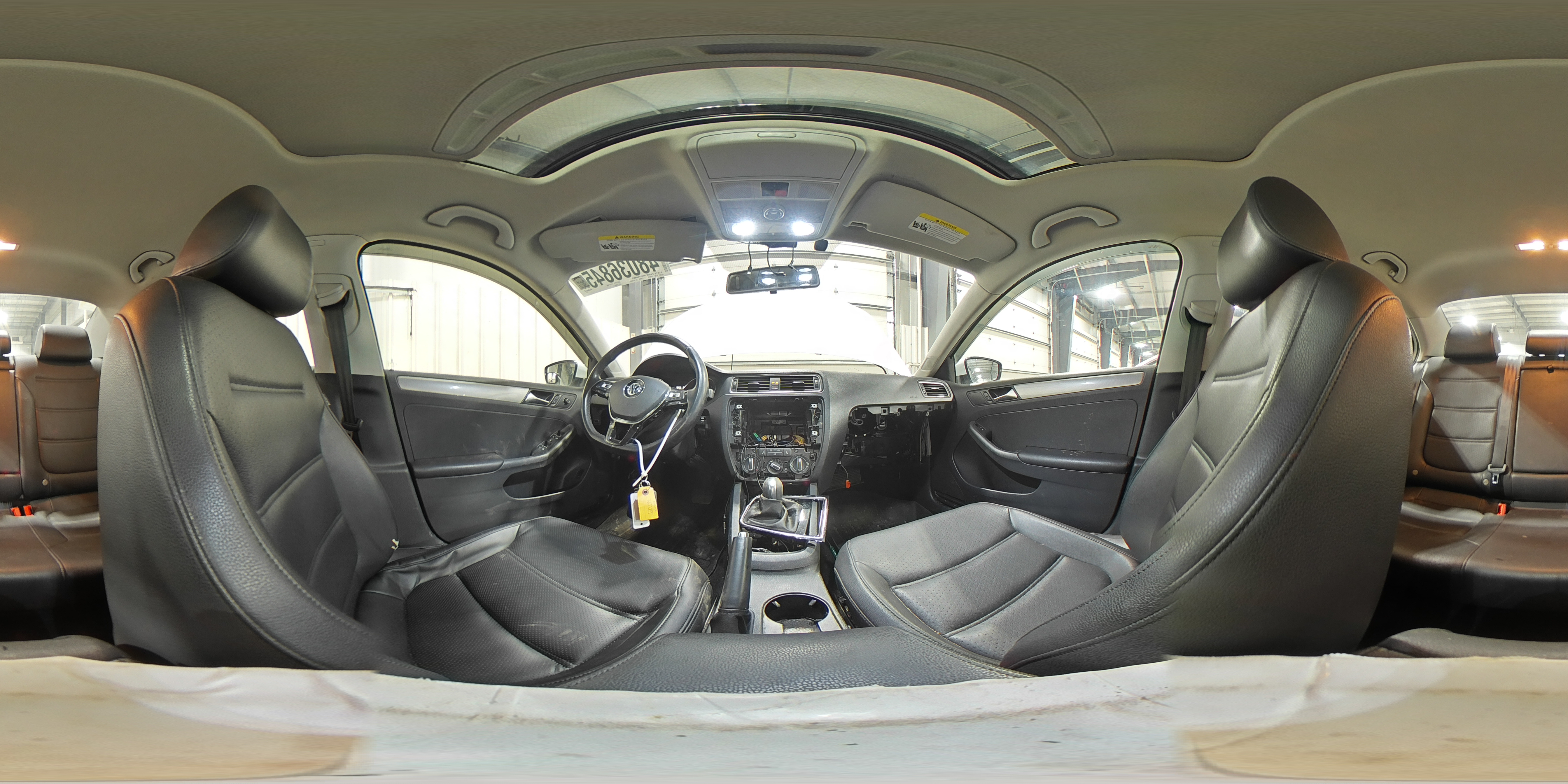 2015 Volkswagen Jetta - Image 14