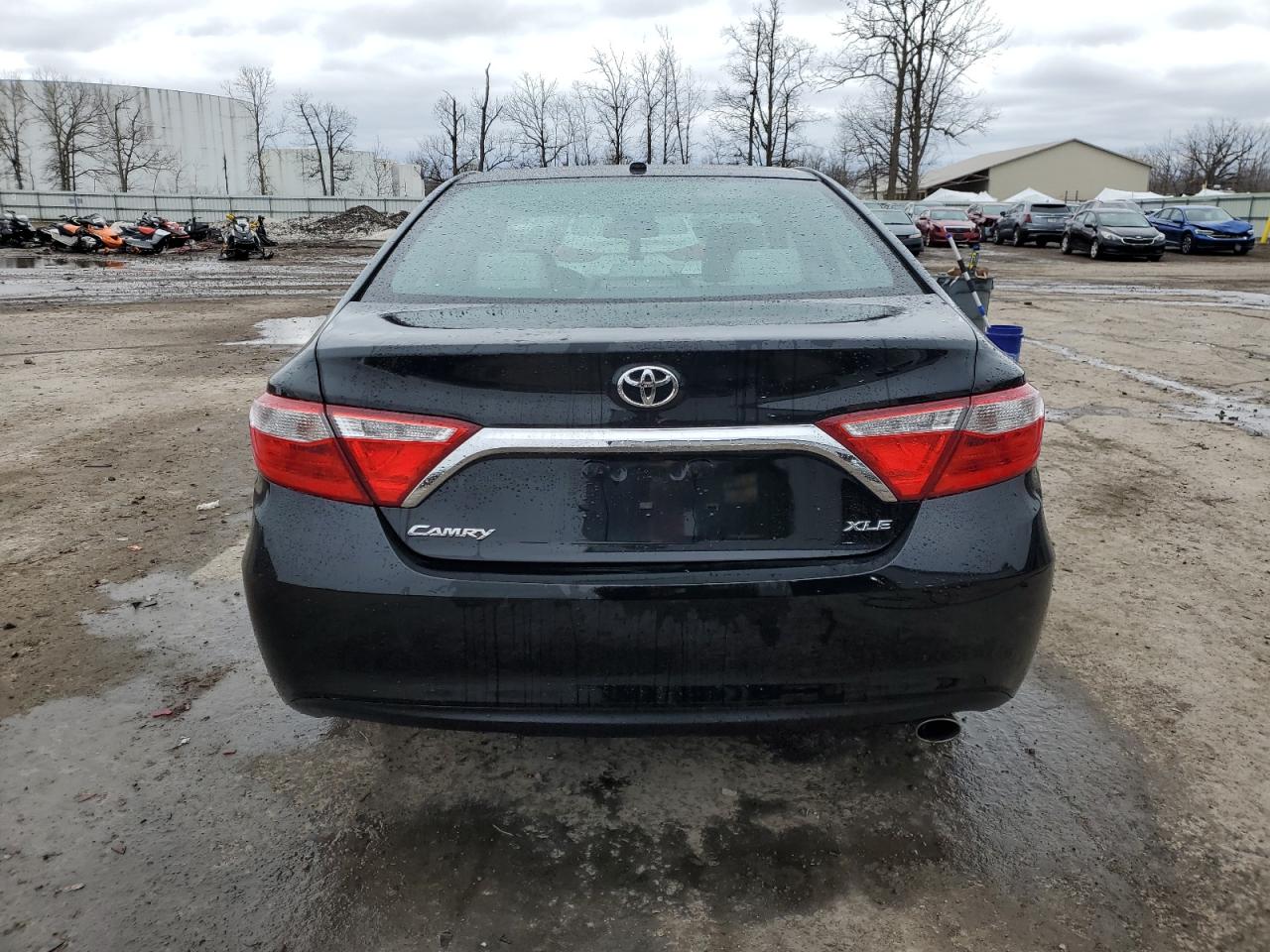 2017 Toyota Camry - Image 6