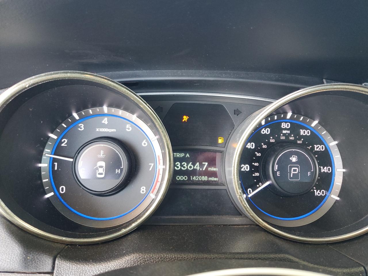 2012 Hyundai Sonata - Image 9