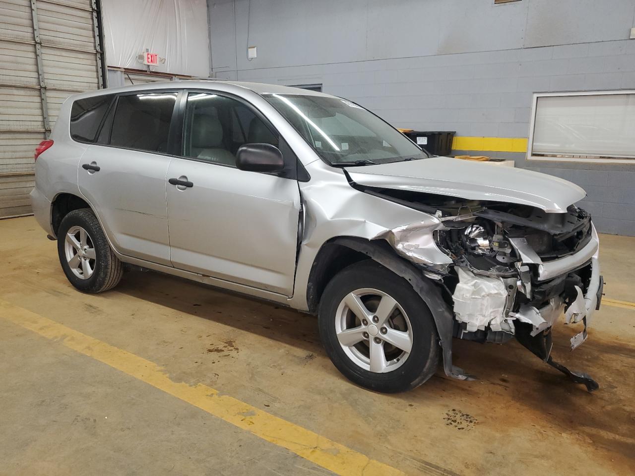 2012 Toyota RAV 4 - Image 4