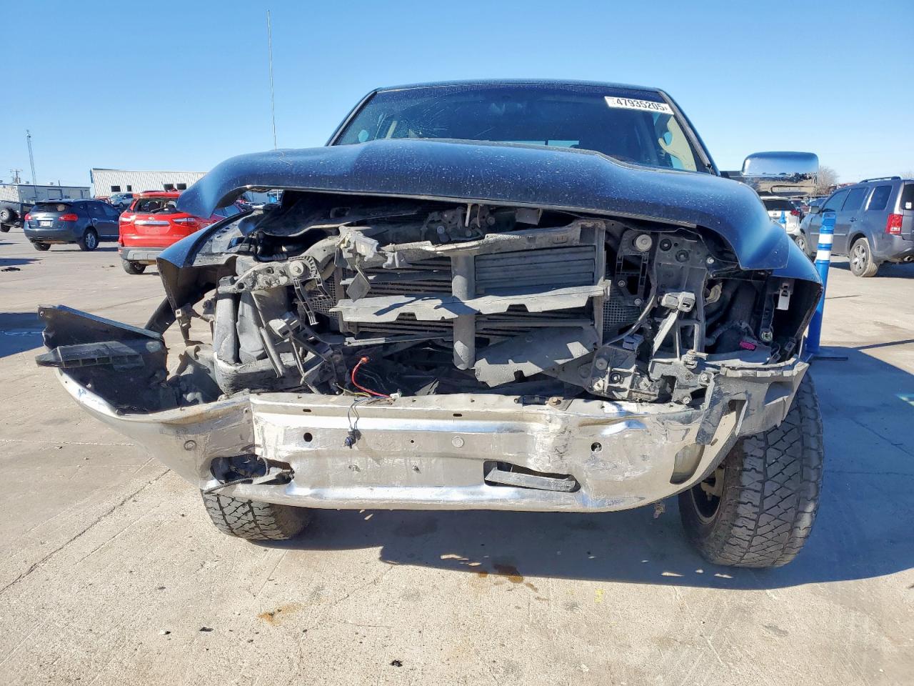 2014 RAM 1500 - Image 5