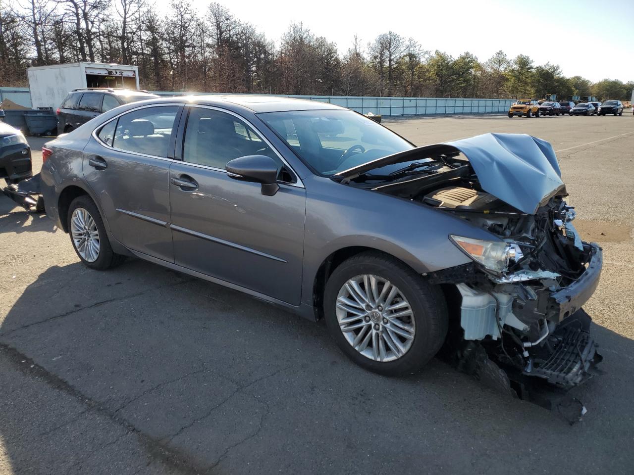 2013 Lexus ES - Image 4