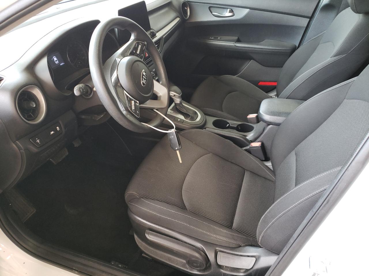 2021 Kia Forte - Image 7