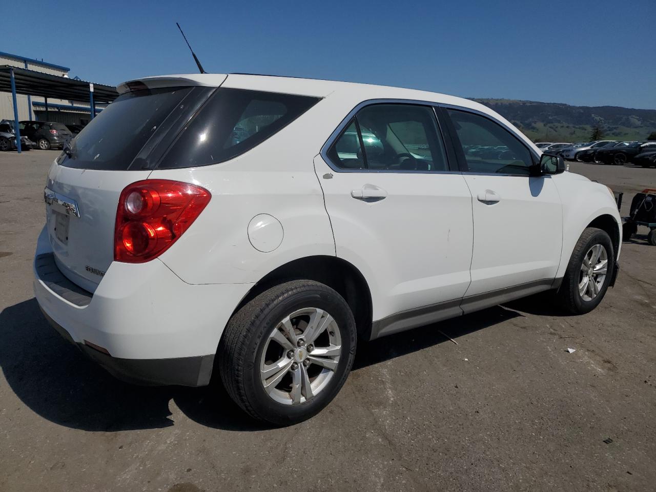 2012 Chevrolet Equinox - Image 3