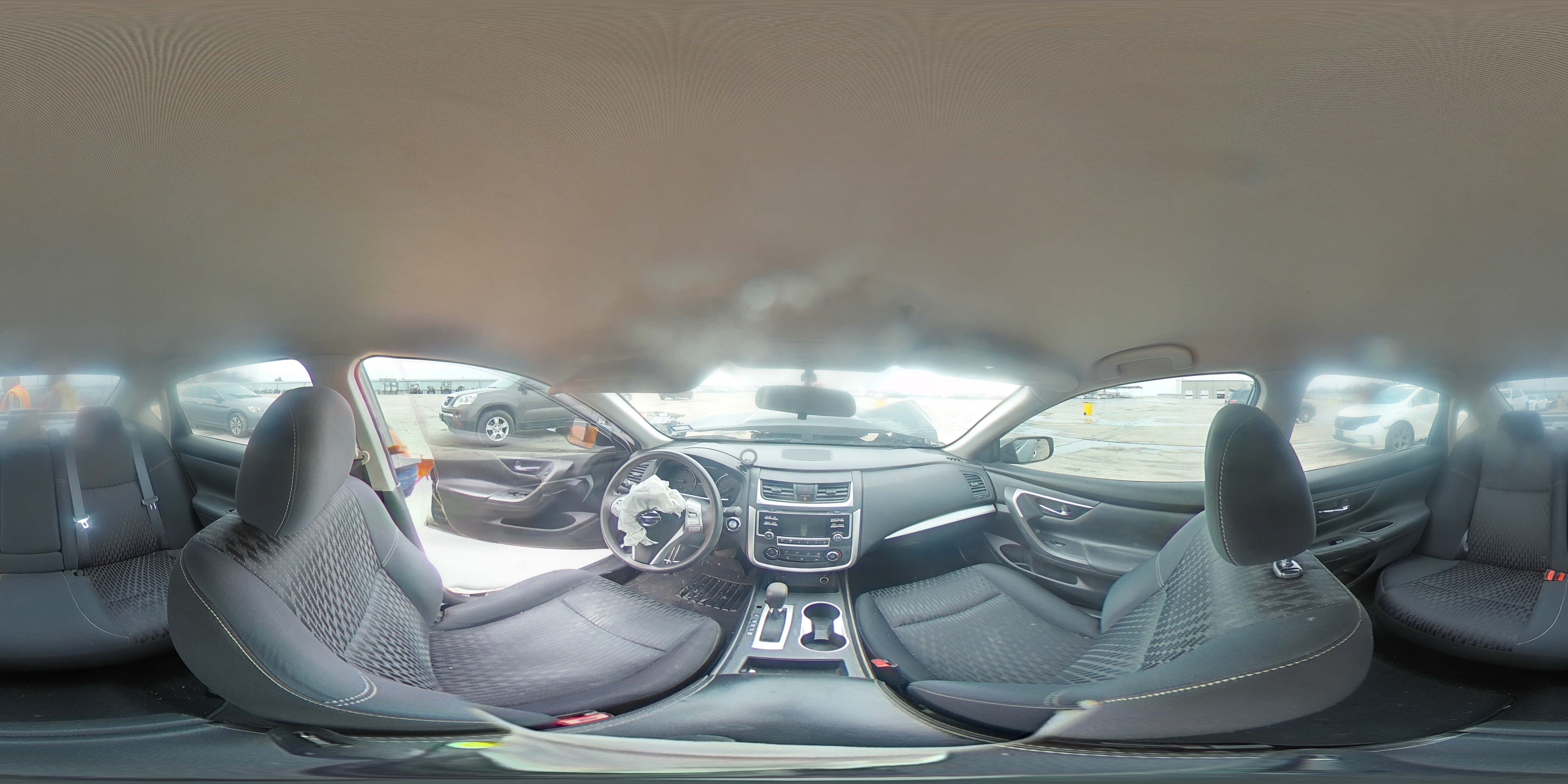 2017 Nissan Altima - Image 13