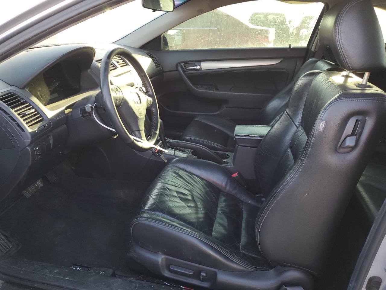 2005 Honda Accord - Image 7