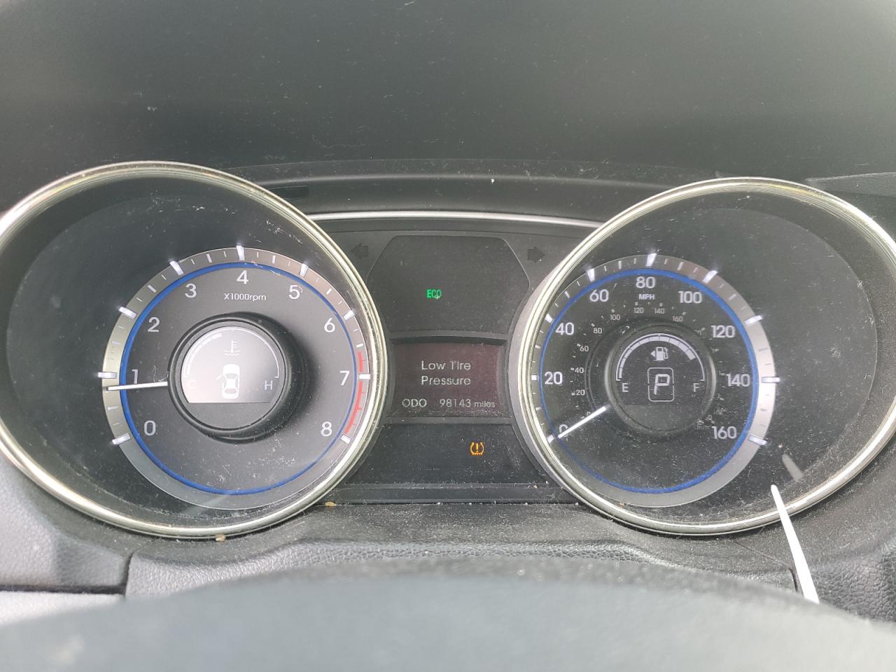 2013 Hyundai Sonata - Image 9