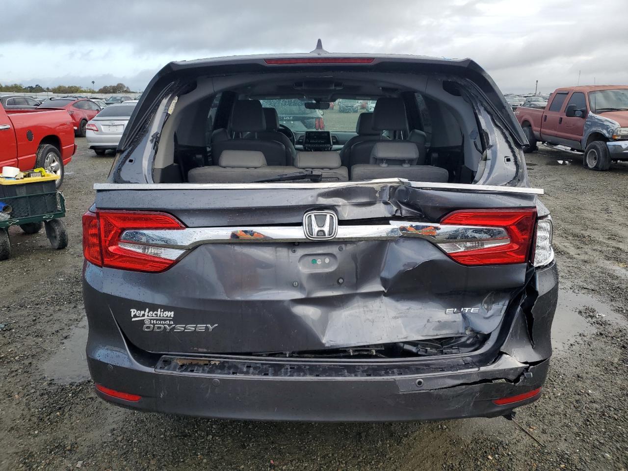 2018 Honda Odyssey - Image 6