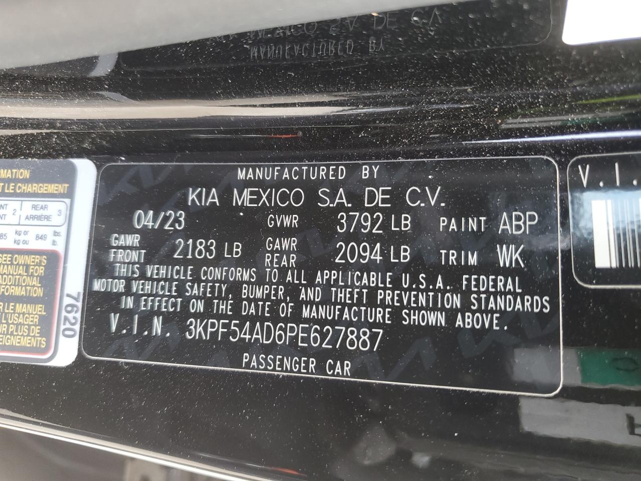 2023 Kia Forte - Image 12