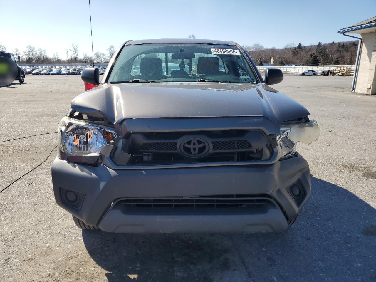 2014 Toyota Tacoma - Image 5