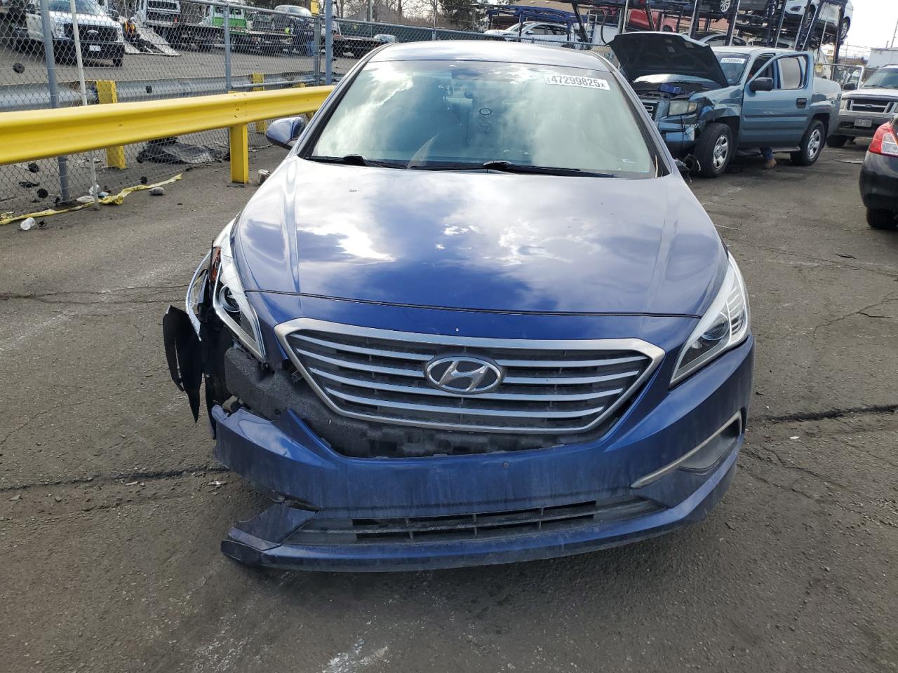 2016 Hyundai Sonata - Image 5