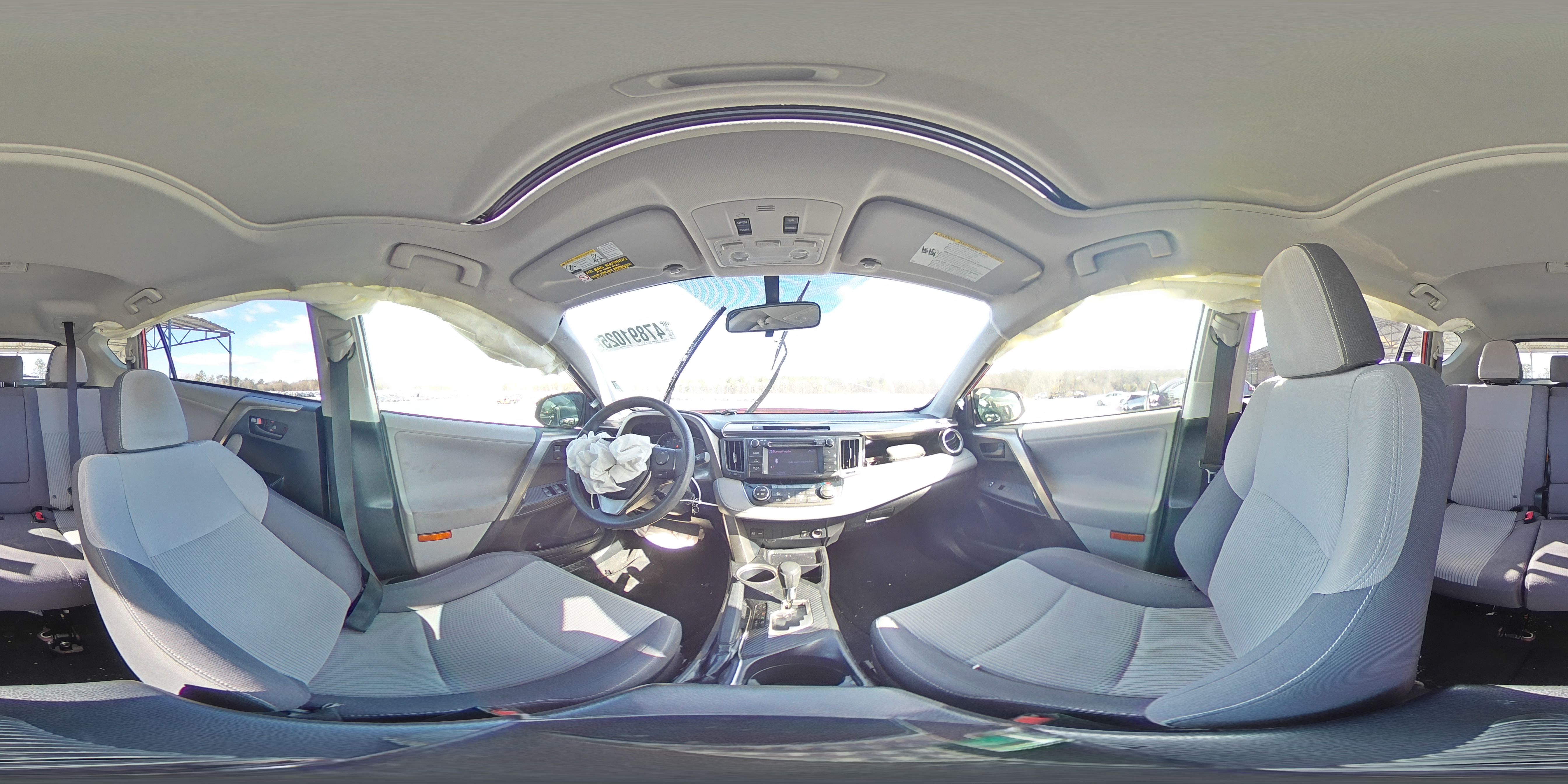 2013 Toyota RAV 4 - Image 13