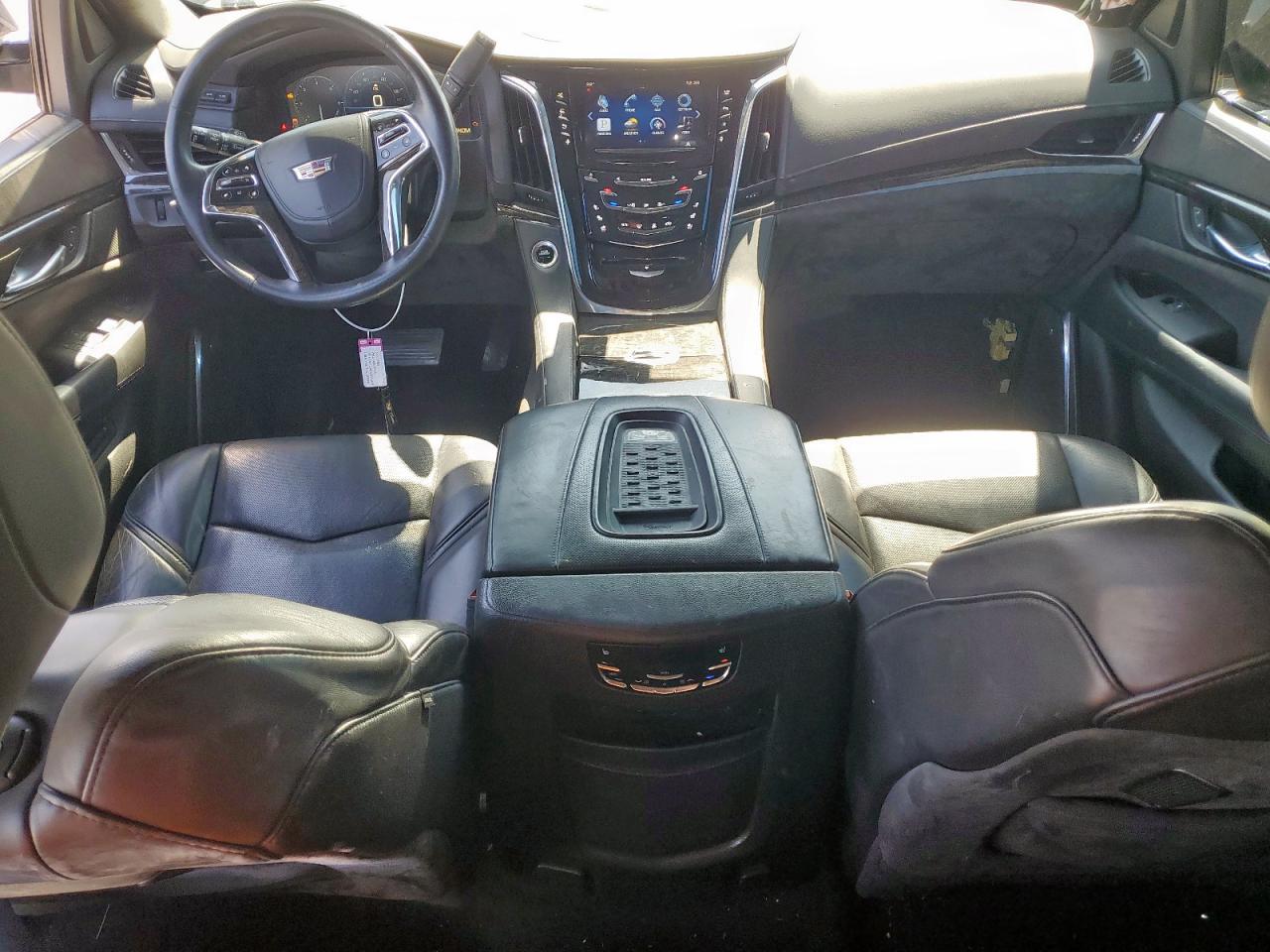 2015 Cadillac Escalade - Image 8