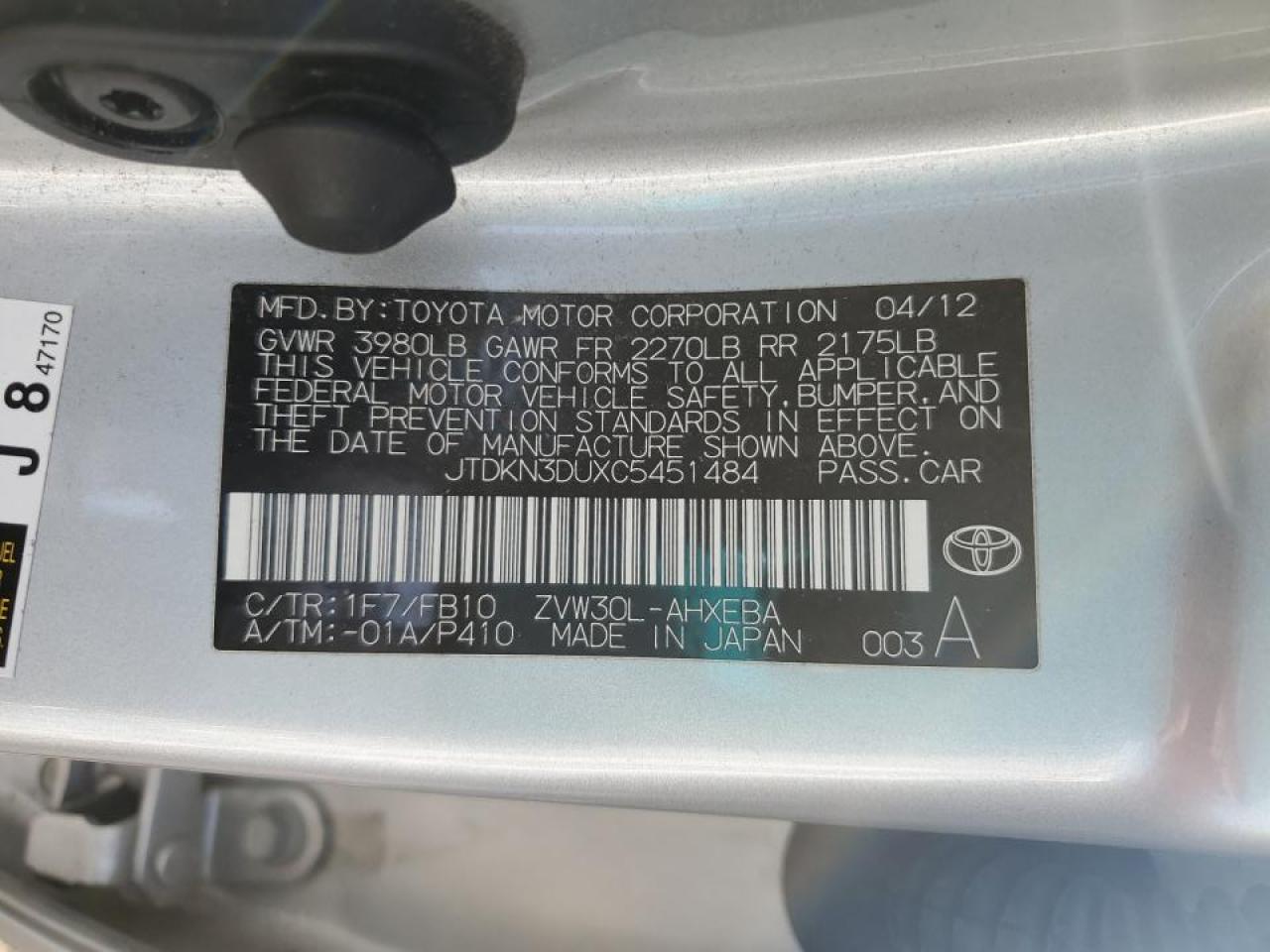 2012 Toyota Prius - Image 13