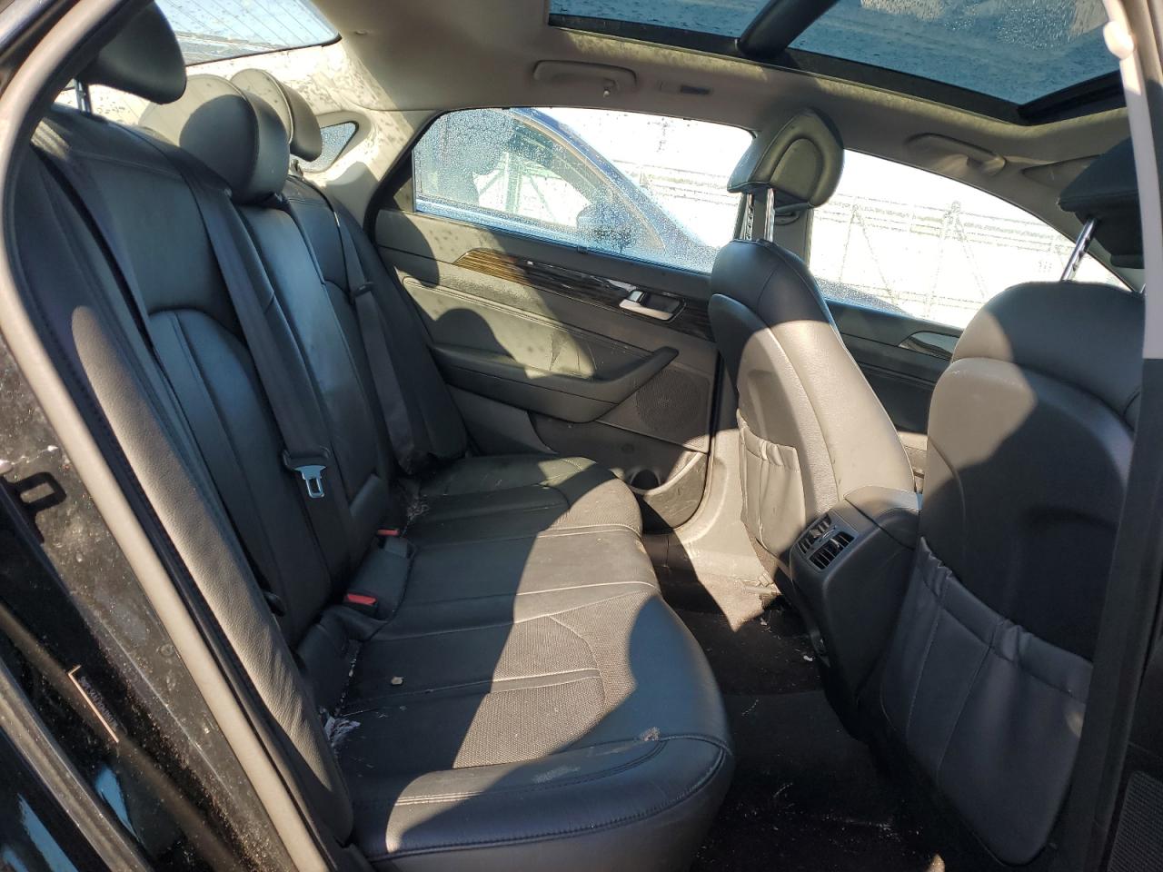 2016 Hyundai Sonata - Image 10