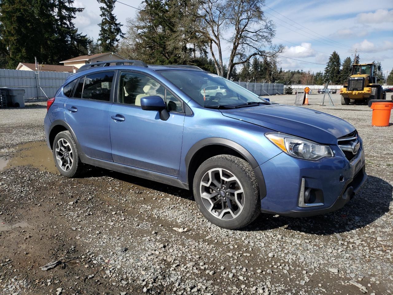 2017 Subaru XV - Image 4