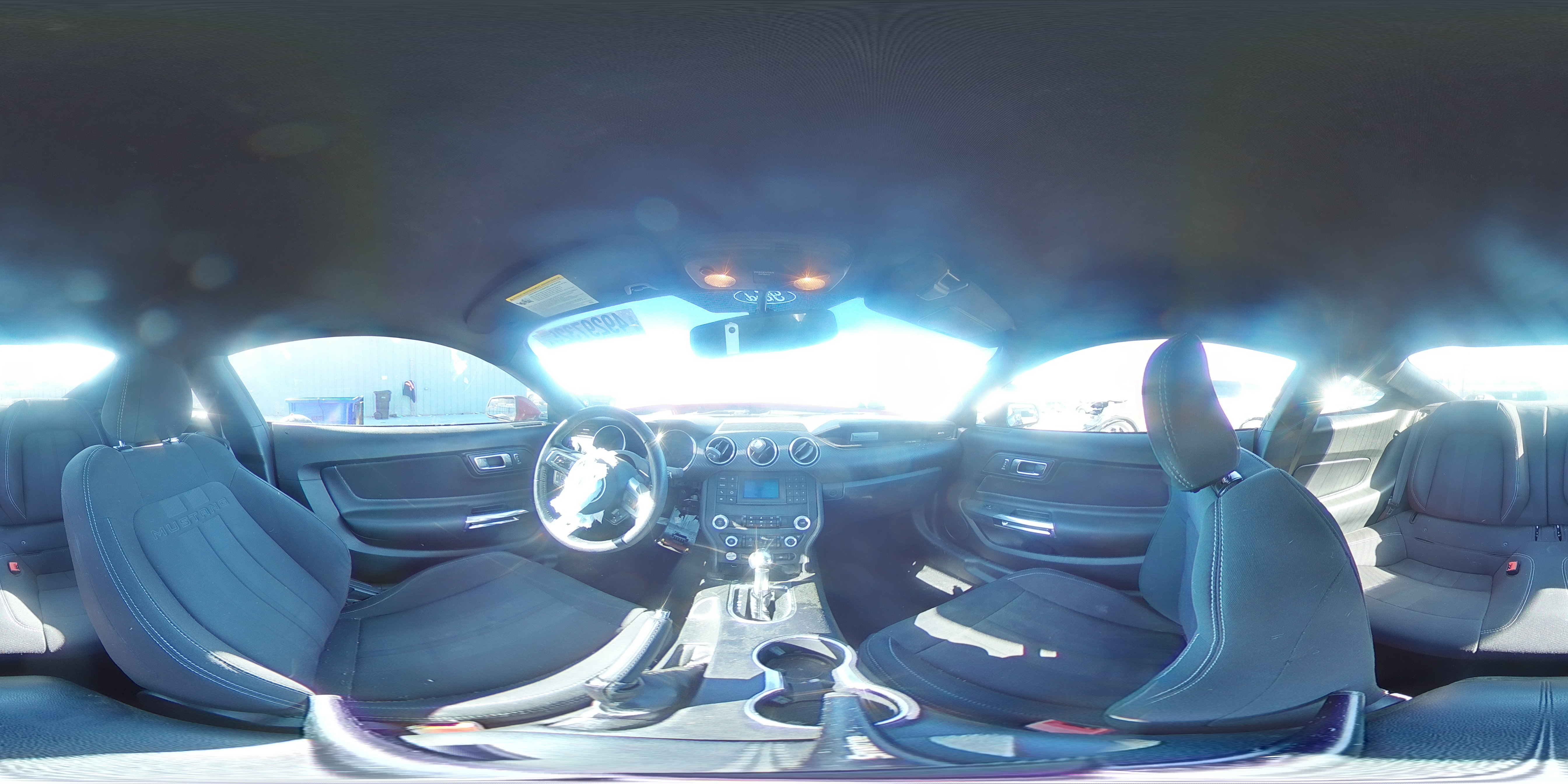 2019 Ford Mustang - Image 14