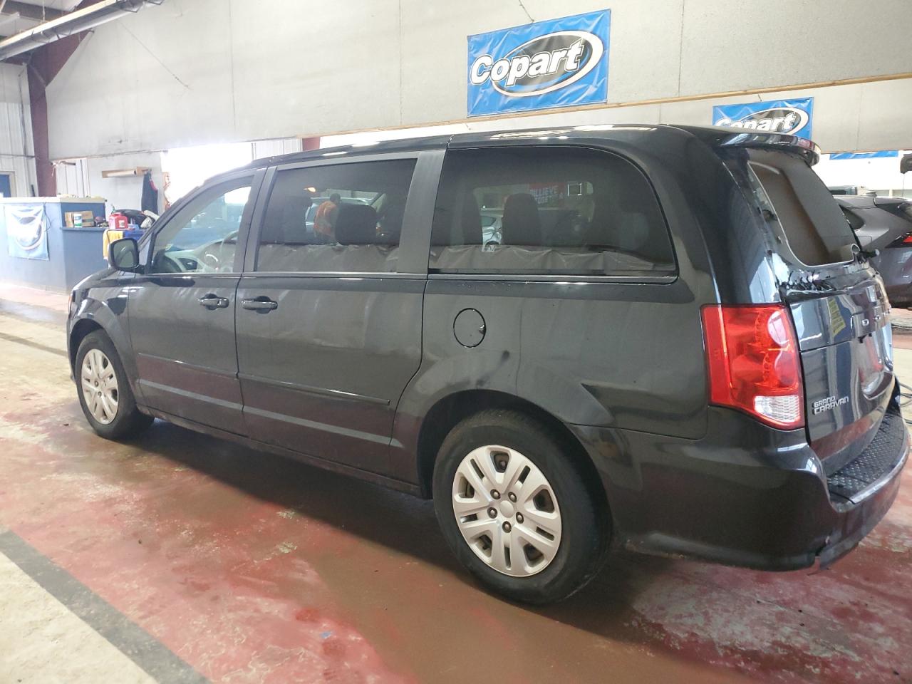 2017 Dodge Caravan - Image 2