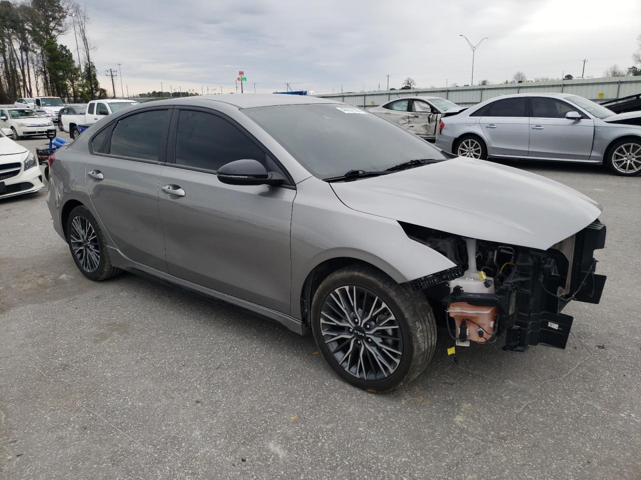 2023 Kia Forte - Image 4