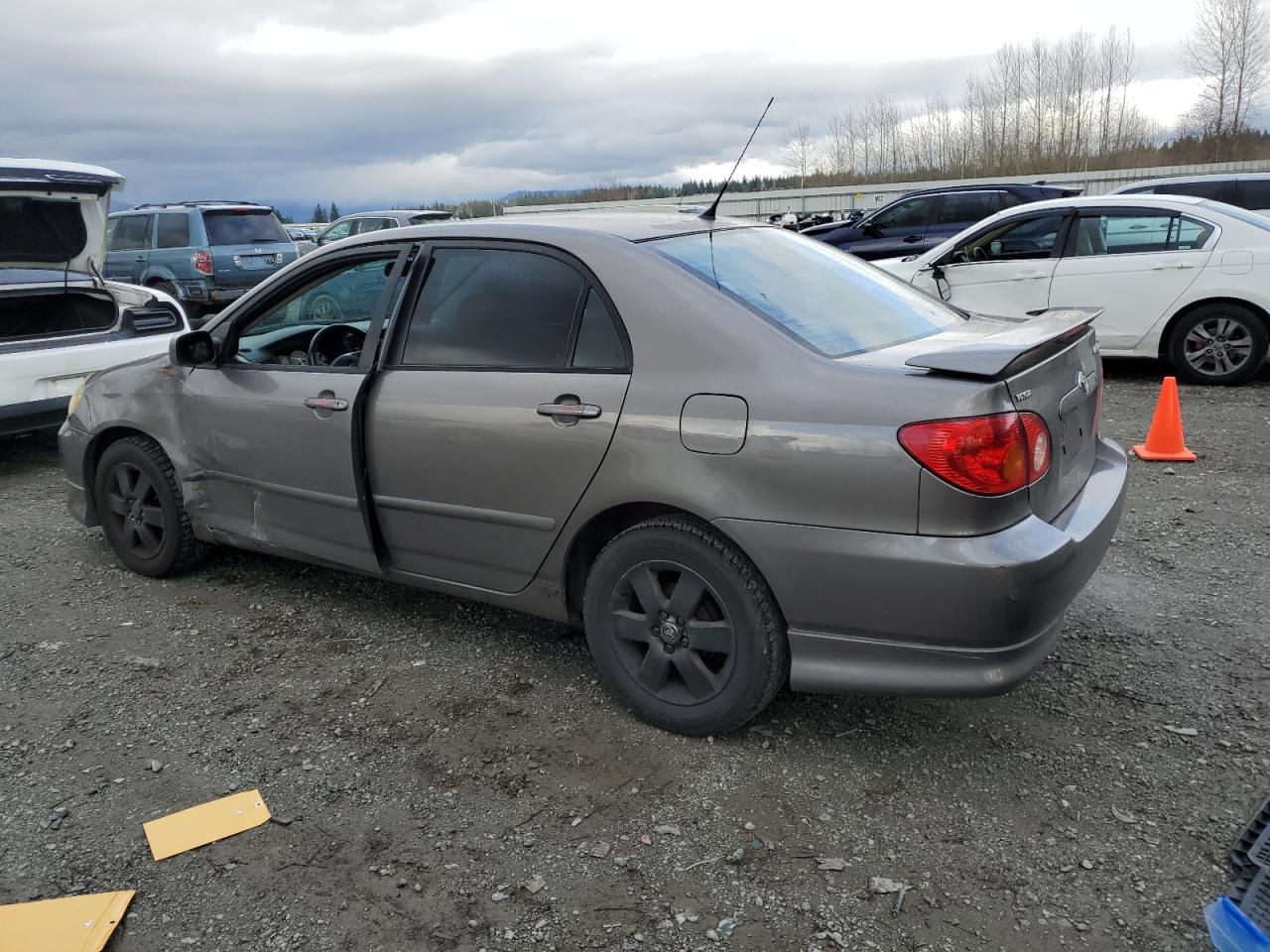 2004 Toyota Corolla - Image 2