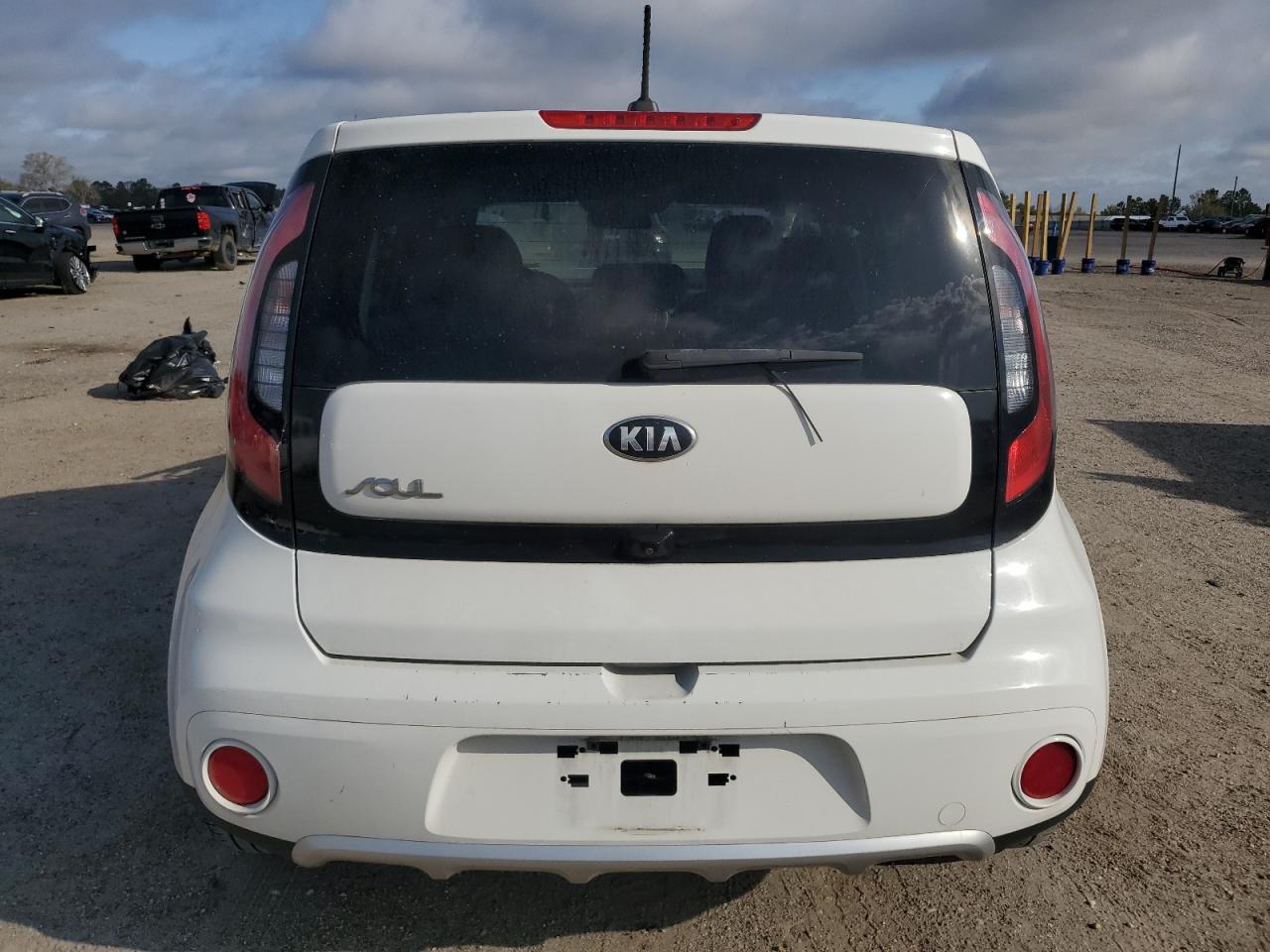 2017 Kia Soul - Image 6