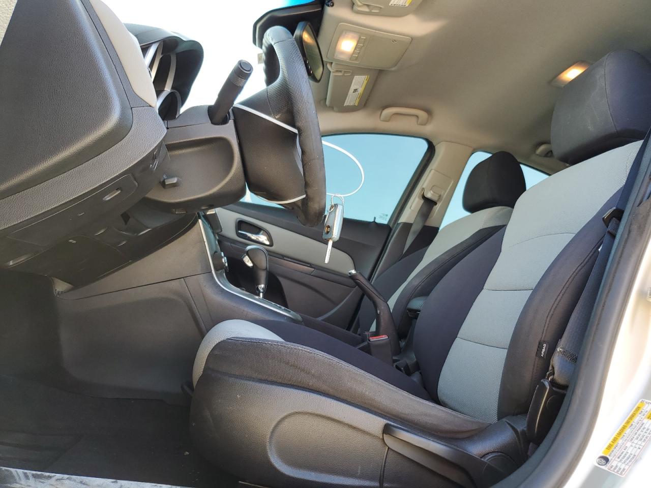 2014 Chevrolet Cruze - Image 7