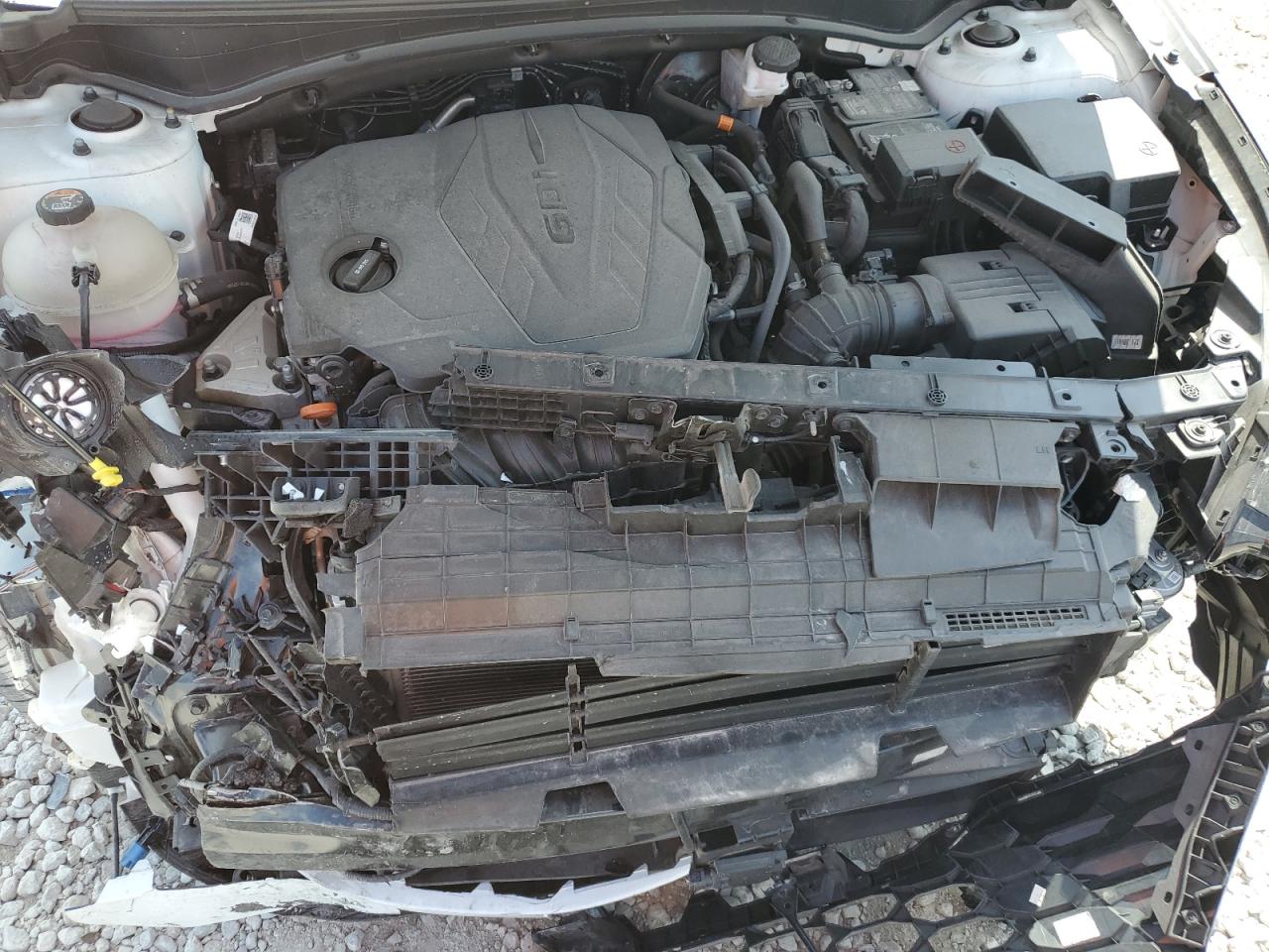 2023 Kia Sportage - Image 13