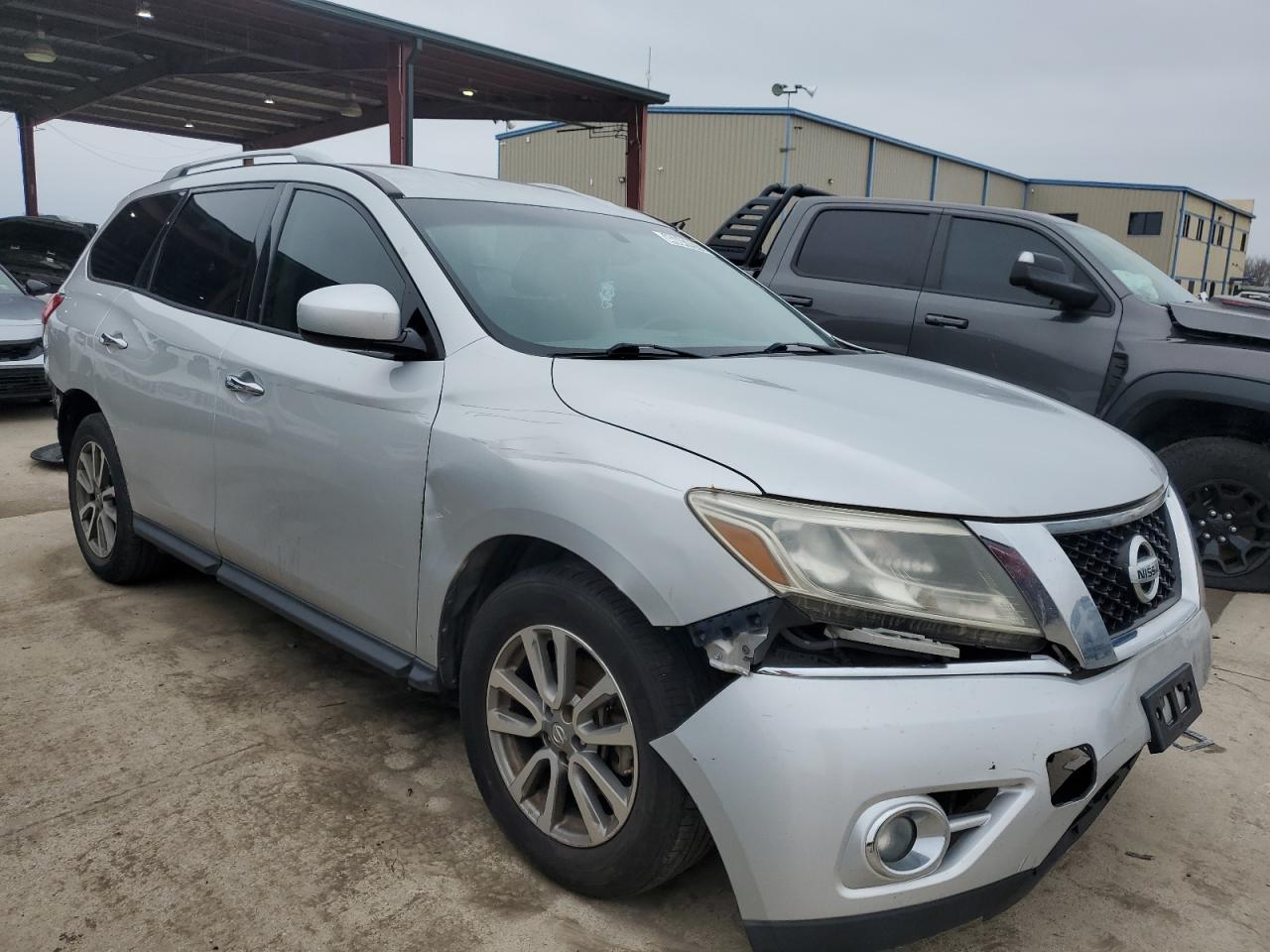 2015 Nissan Pathfinder - Image 4