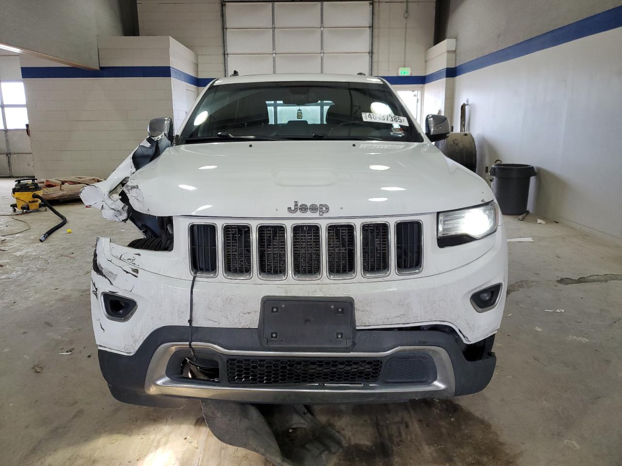 2015 Jeep Grand Cherokee - Image 5