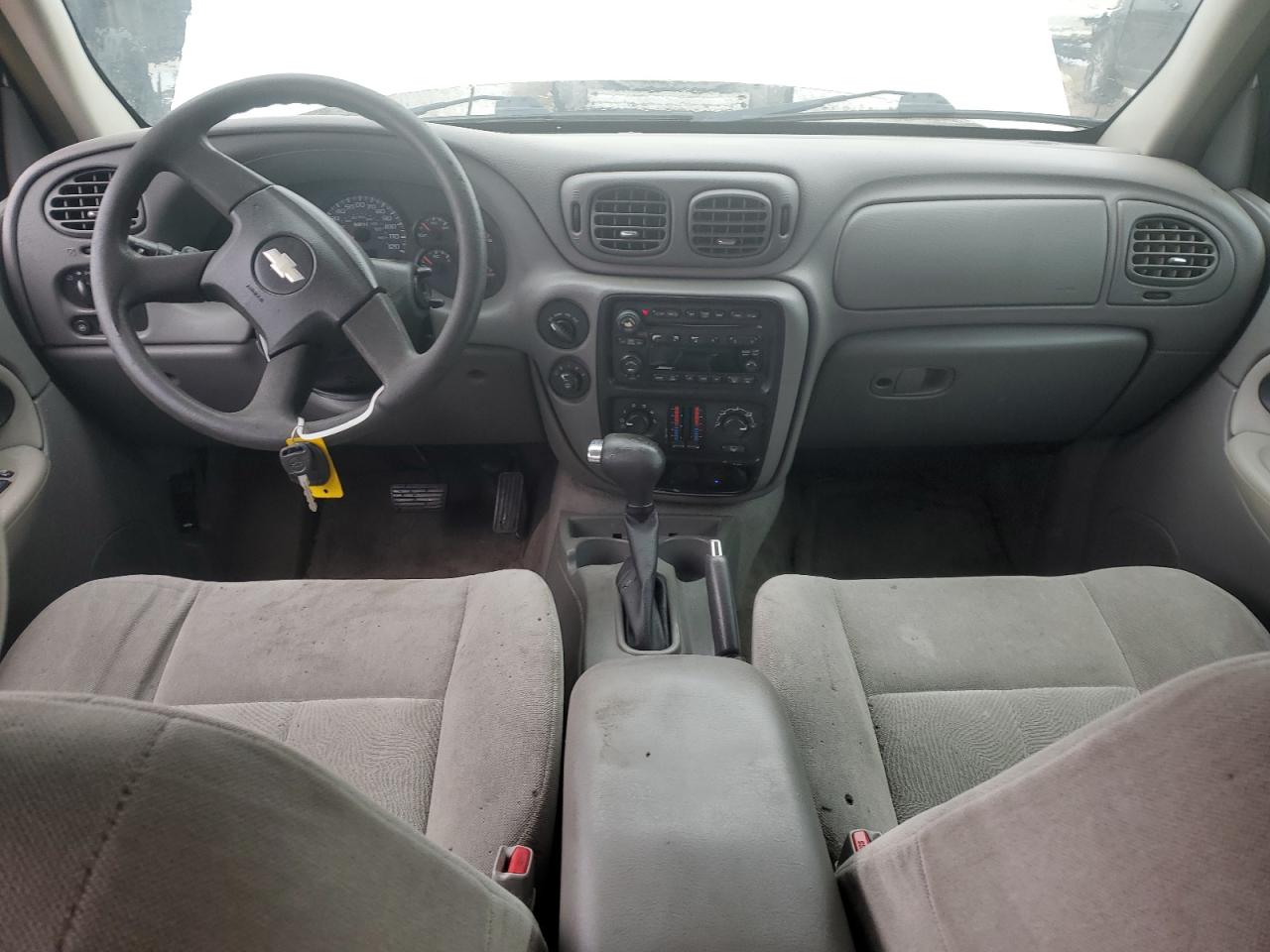 2005 Chevrolet TrailBlazer - Image 8