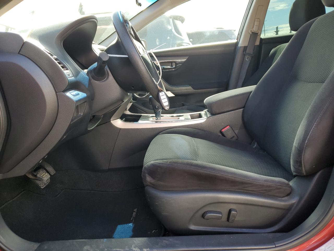 2014 Nissan Altima - Image 7