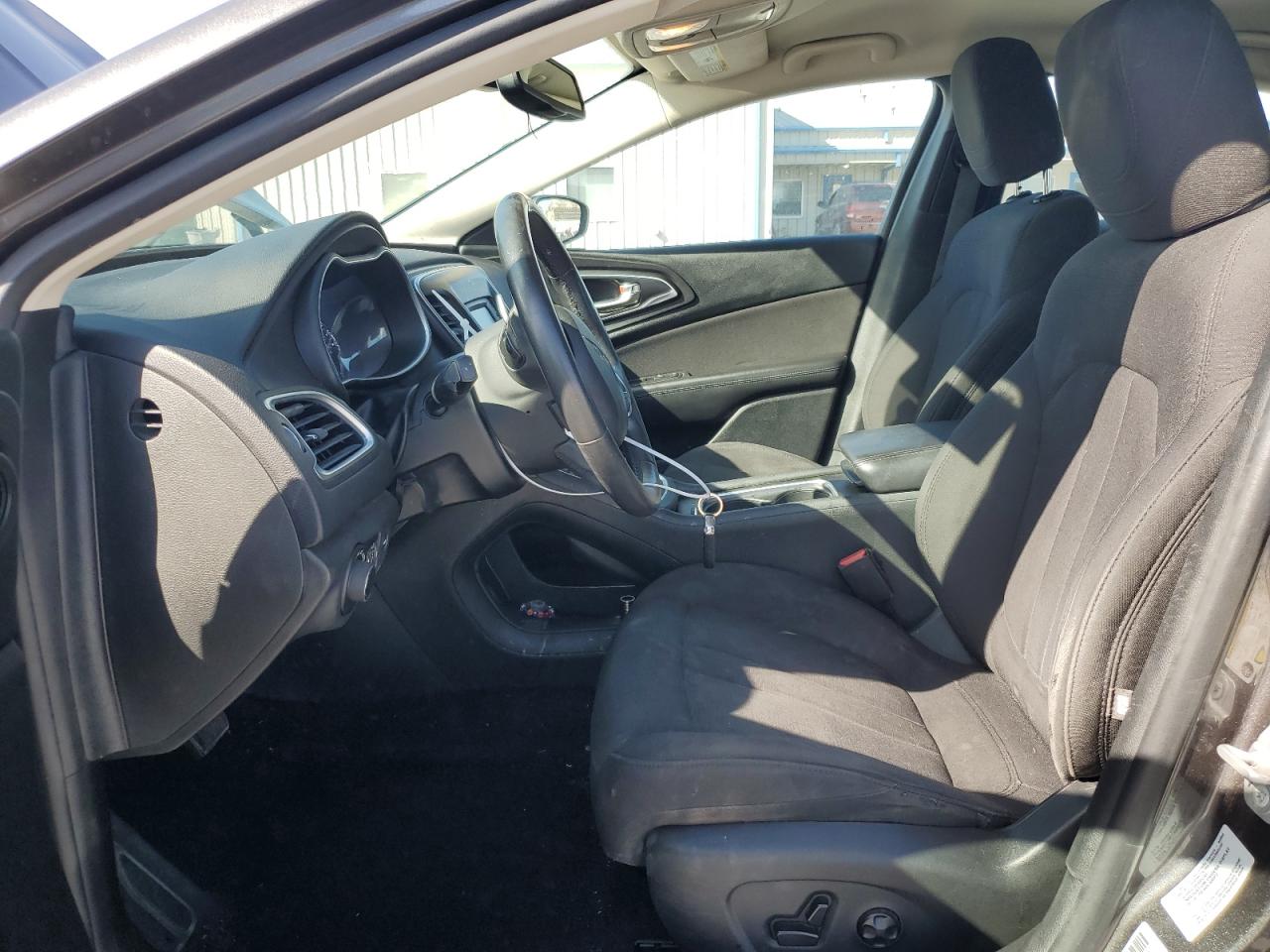 2015 Chrysler 200 Limited VIN: 1C3CCCAGXFN730368 Lot: 50090075