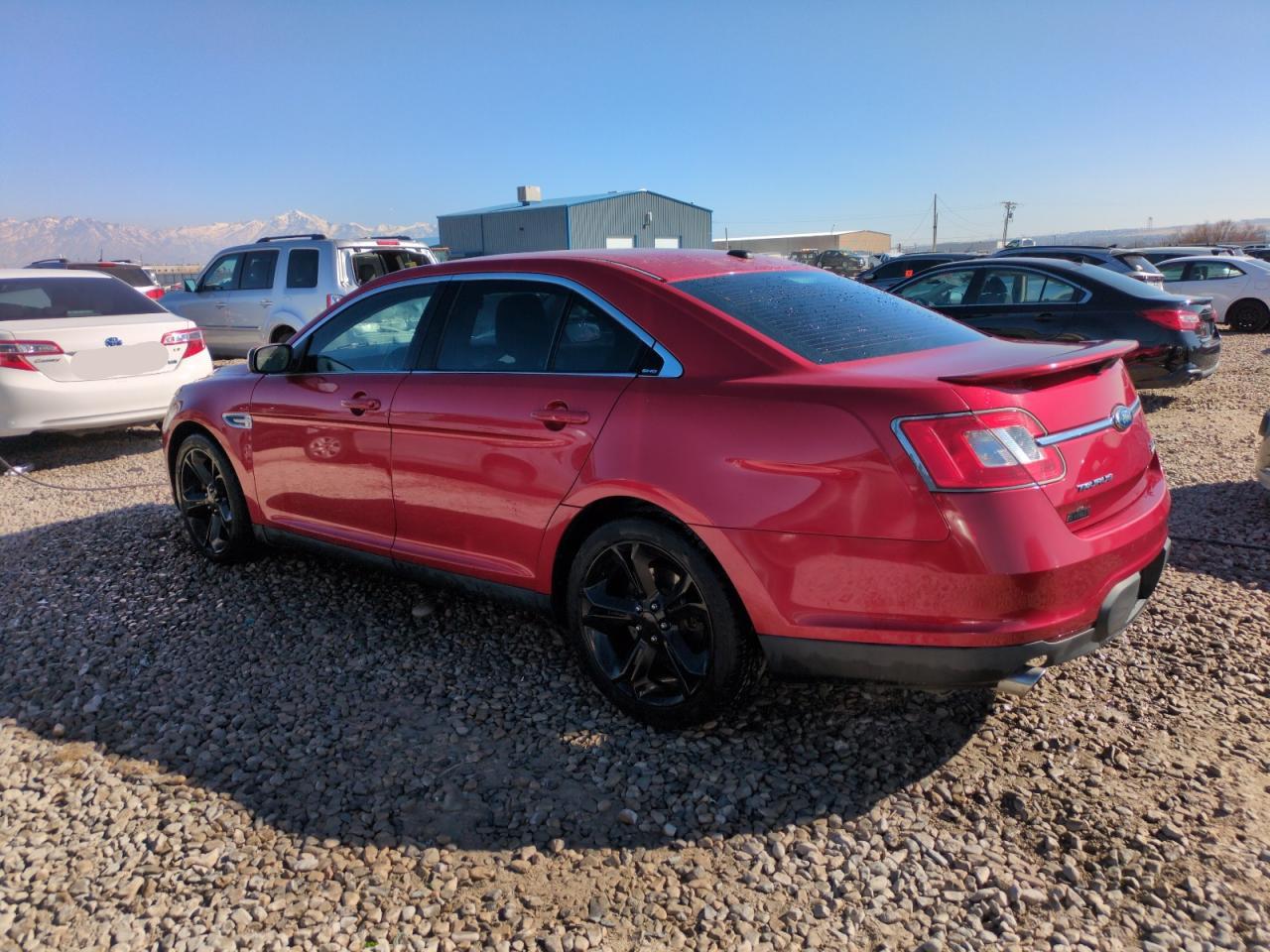 2011 Ford Taurus - Image 2