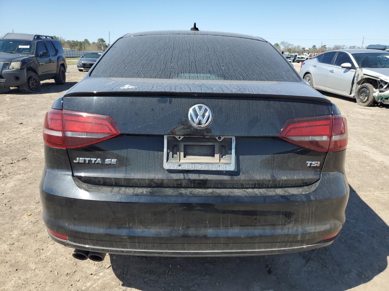 2018 Volkswagen Jetta - Image 6