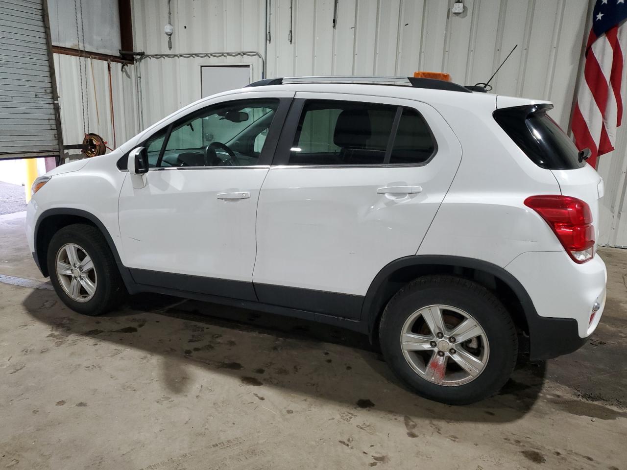 2018 Chevrolet Trax - Image 2