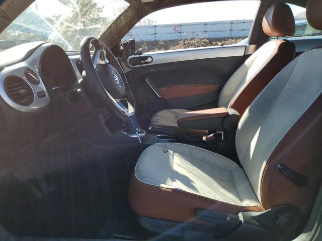 Хэтчбеки VOLKSWAGEN BEETLE 2015 Серебристый