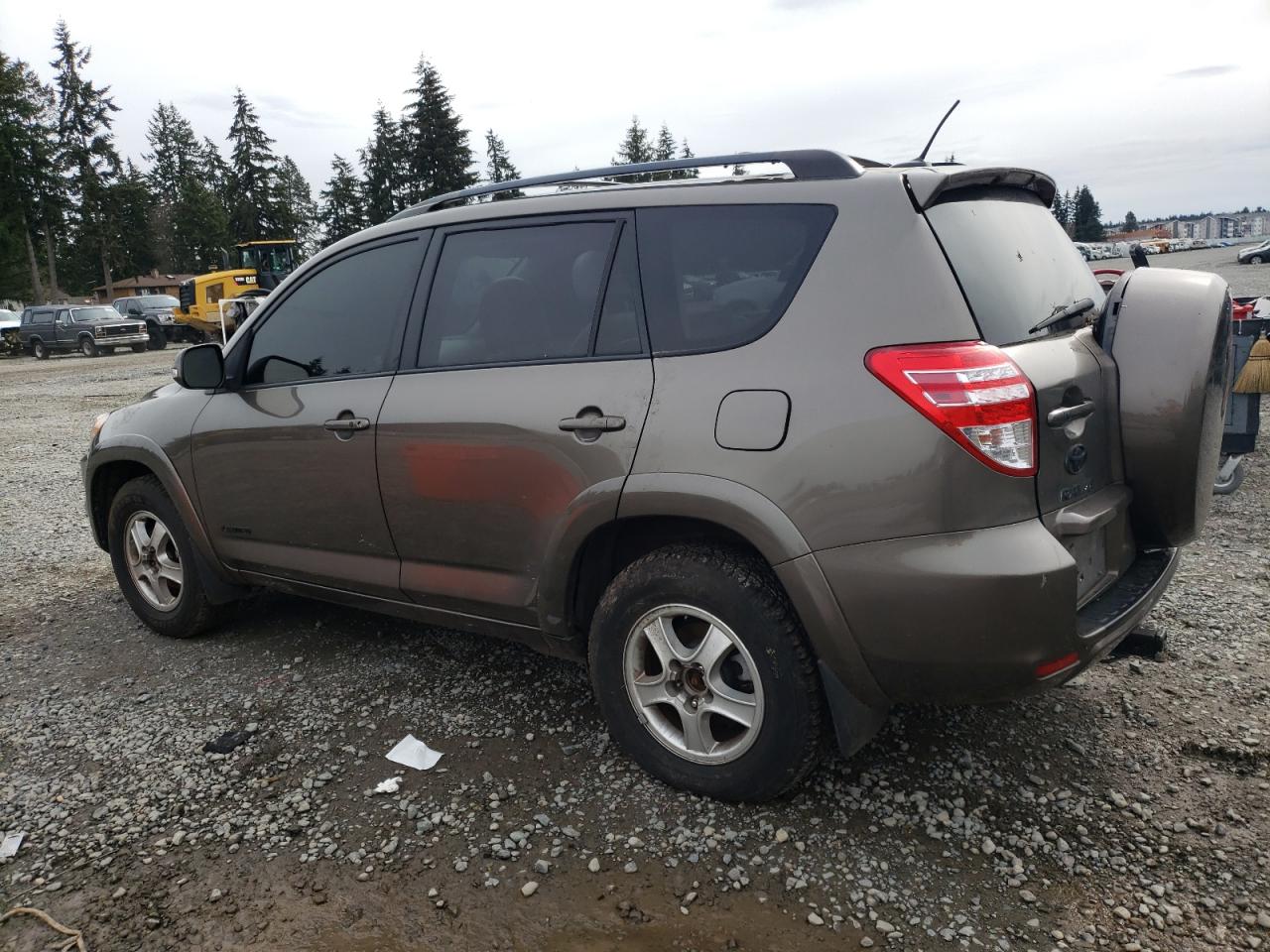 2011 Toyota RAV 4 - Image 2