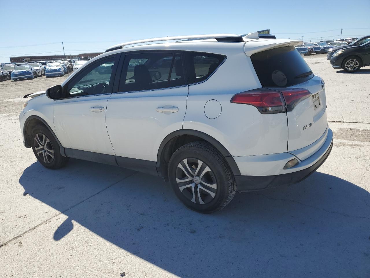 2016 Toyota RAV 4 - Image 2