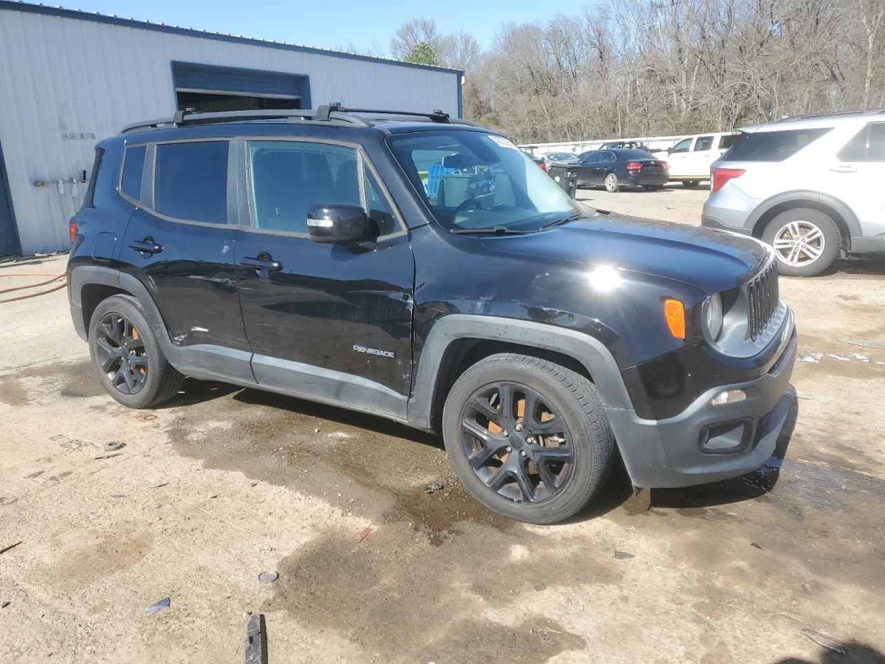2017 Jeep Renegade - Image 4